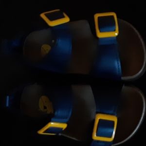 Baby sandals